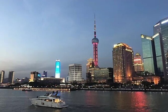 Huangpu-River-Cruise-1.png